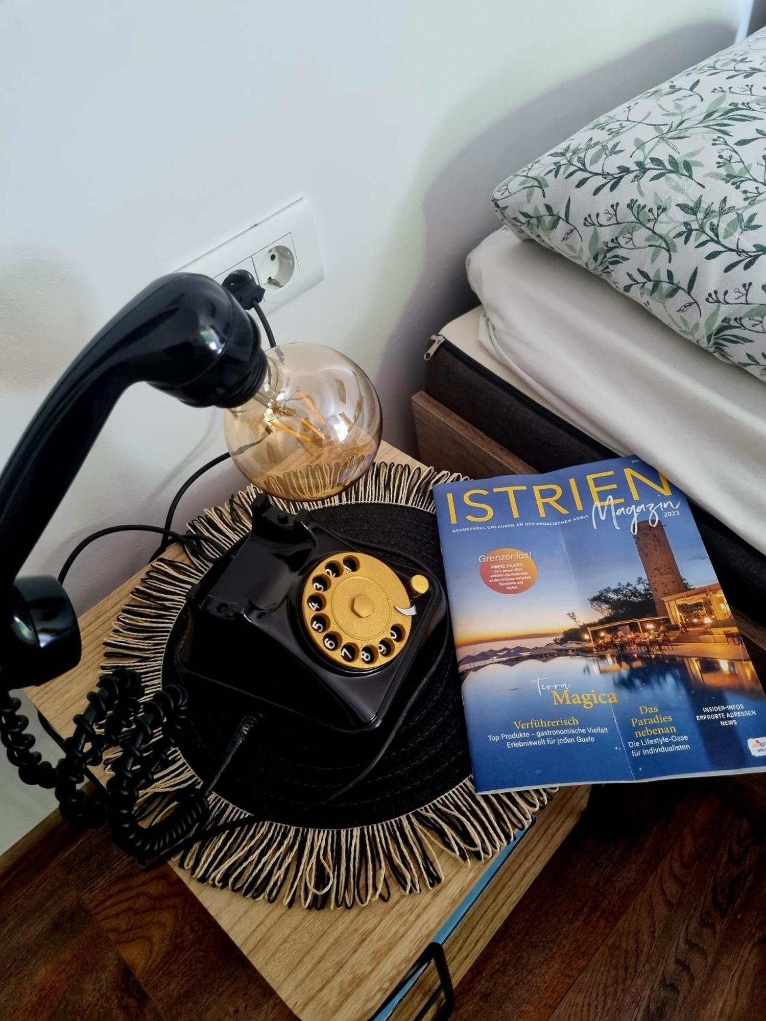 Retro Chic Studio プーラ エクステリア 写真